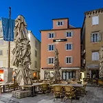 Palace Suites Heritage Hotel