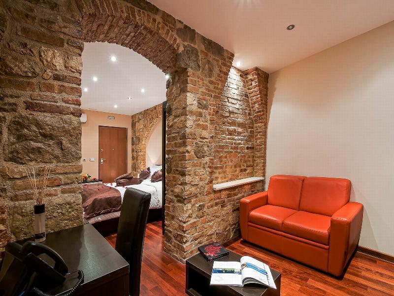 Palace Heritage Hotel